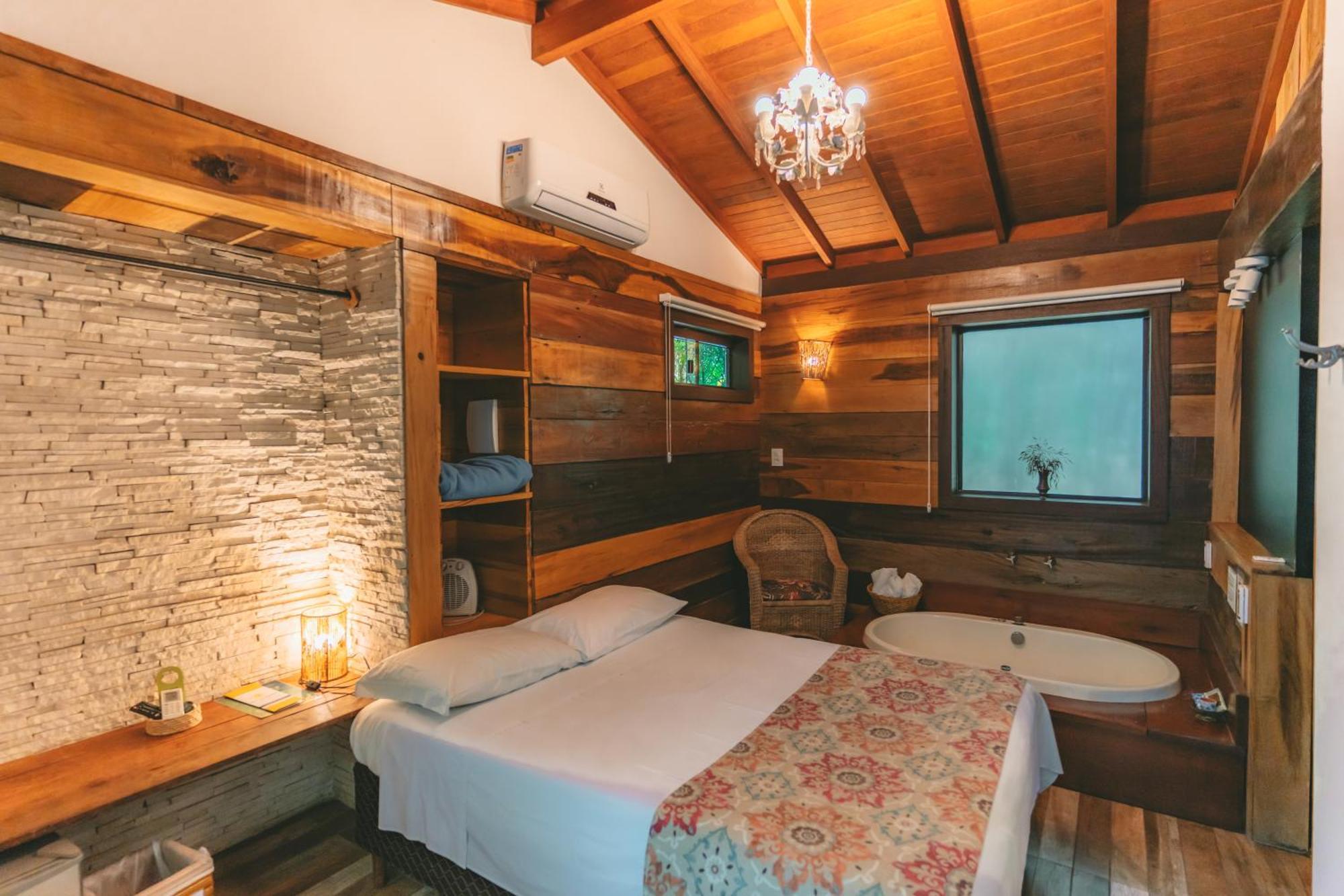 Pousada Vila Tamarindo Eco Lodge Florianopolis Exterior photo